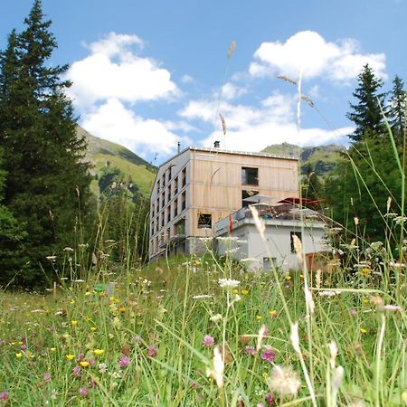 Berghotel Mettmen Schwanden  ภายนอก รูปภาพ
