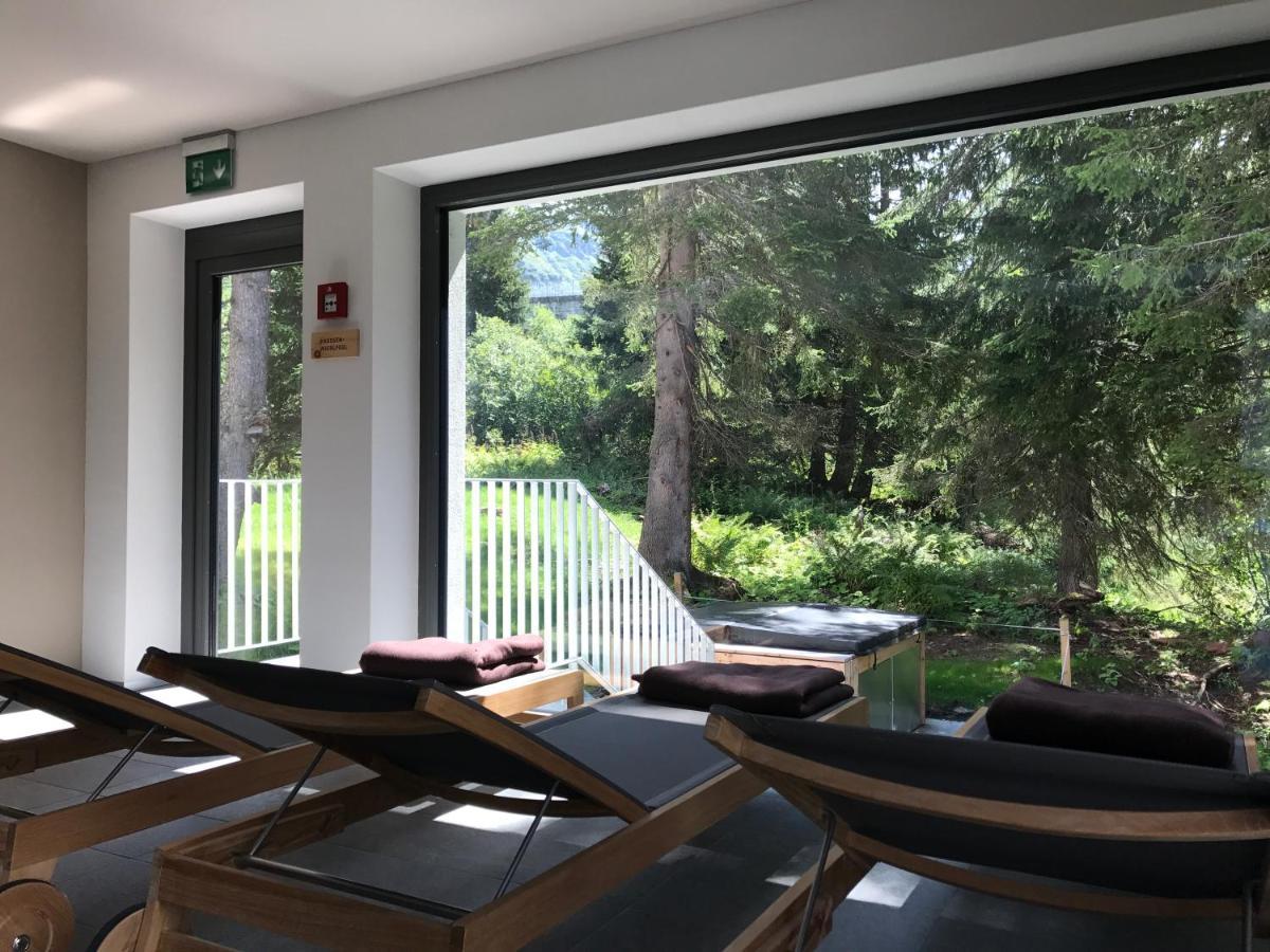 Berghotel Mettmen Schwanden  ภายนอก รูปภาพ